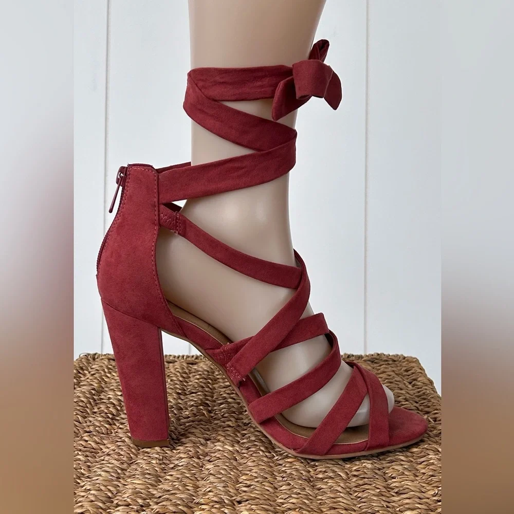 Torrid Brand Women’s‎ Faux Suede Gladiator Sandals Size 8.5W